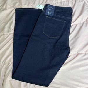 GAP Women’s Perfect Boot Jeans size 32R